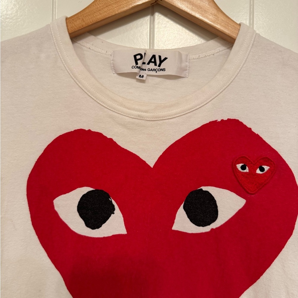 Women’s Comme Des Garçons Play, Double Heart, White T-Shirt, Medium - Picture 2 of 7